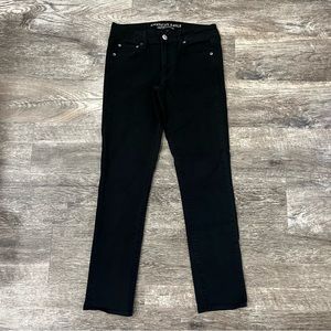 American Eagle Stretch Black Denim Straight Jeans in Size 8